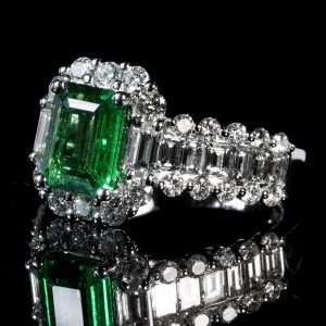 places to buy emeralds in Bogotá